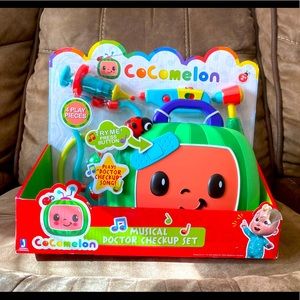 Cocomelon Doctor set